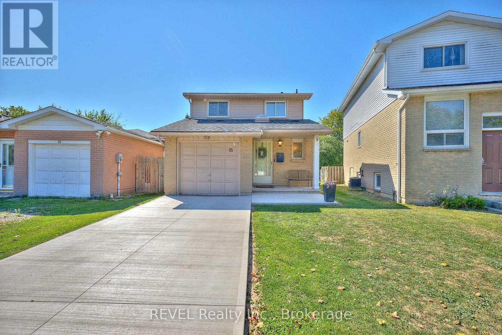35 Romy Cres, Thorold, ON L2V 4L1