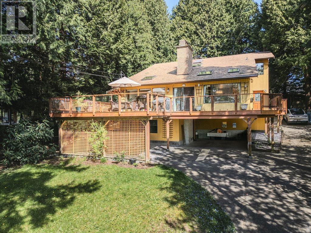 1254 Gower Point Rd, Gibsons, BC V0N 1V3