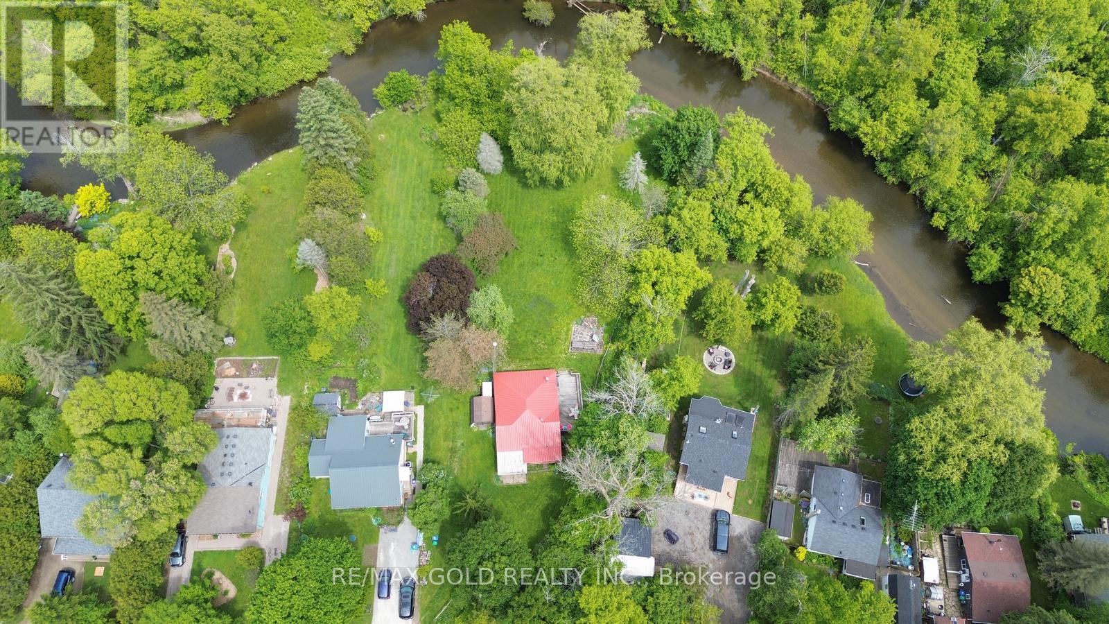 179 Ferndale Park Rd, Caledon, ON L7C 3J7