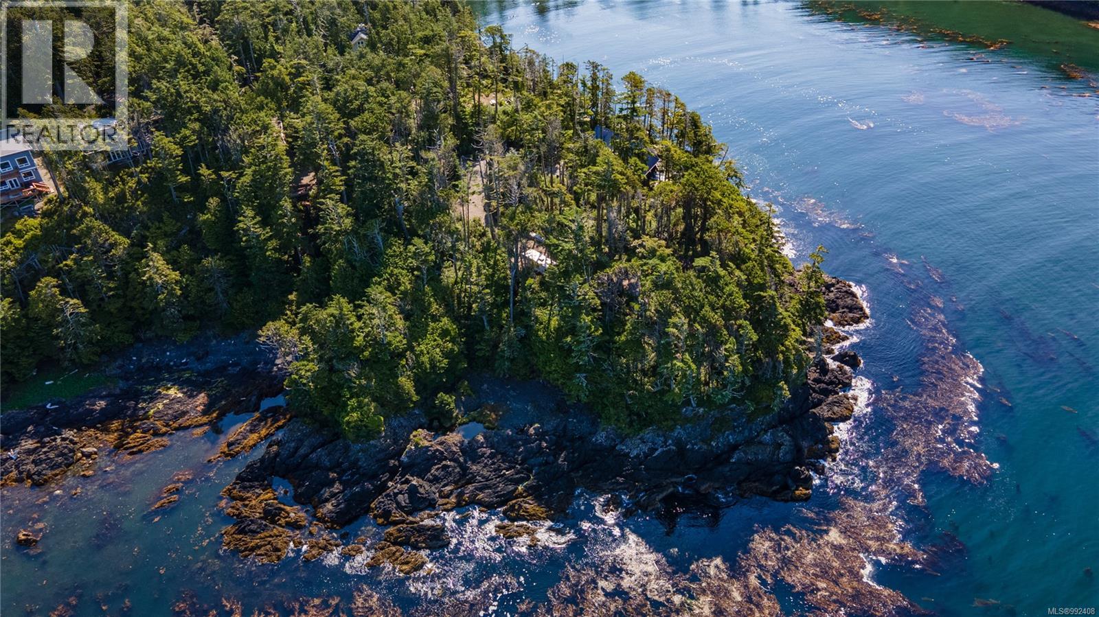 392 Reef Point Rd, Ucluelet, BC V0R 3A0