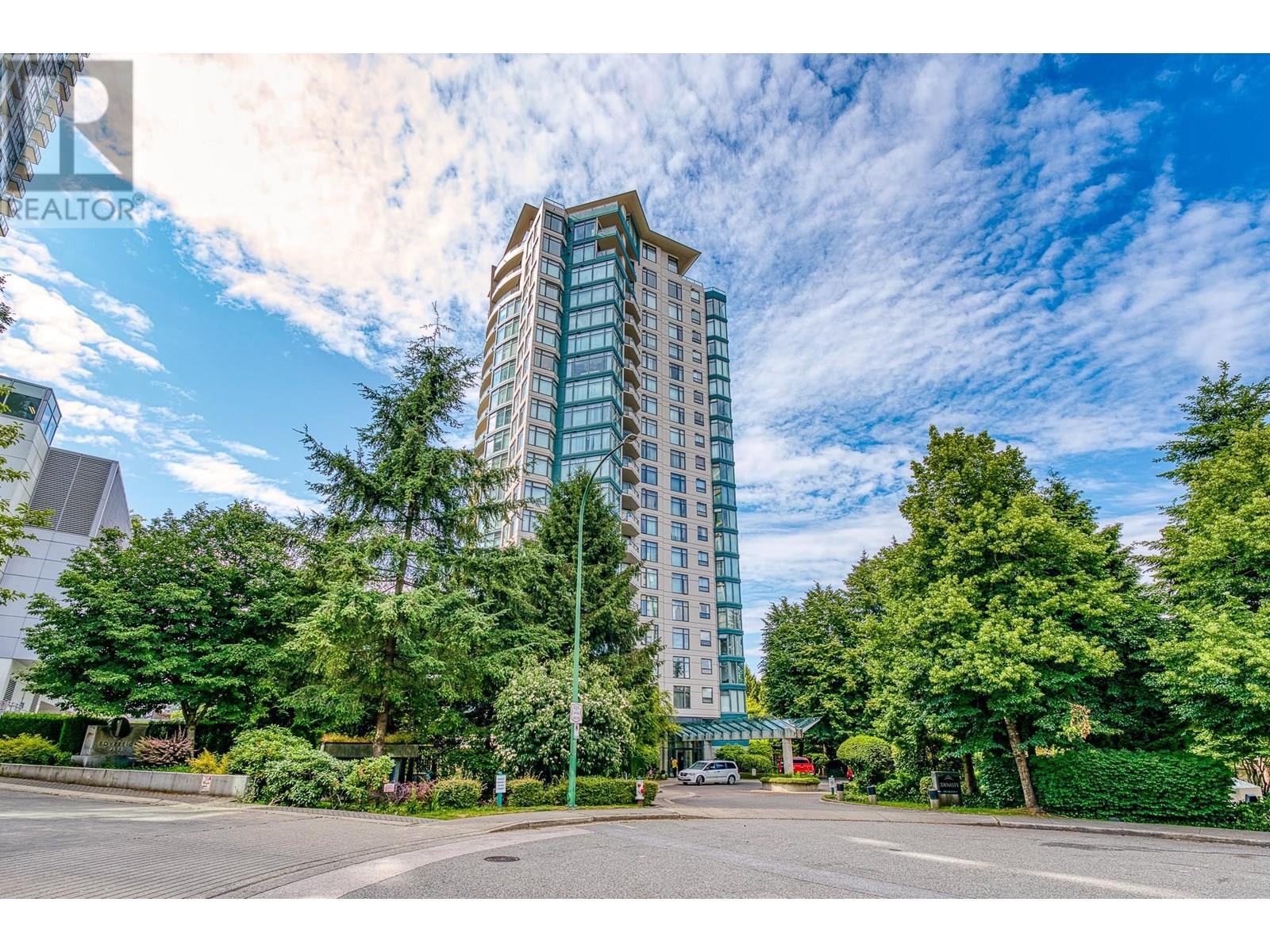 4505 Hazel Street Unit 206, Burnaby, BC V5H 4T1