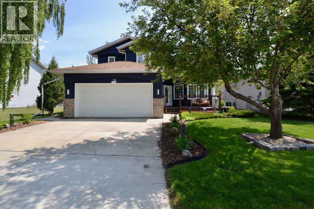36 Chinook Cres, Beiseker, AB T0M 0G0