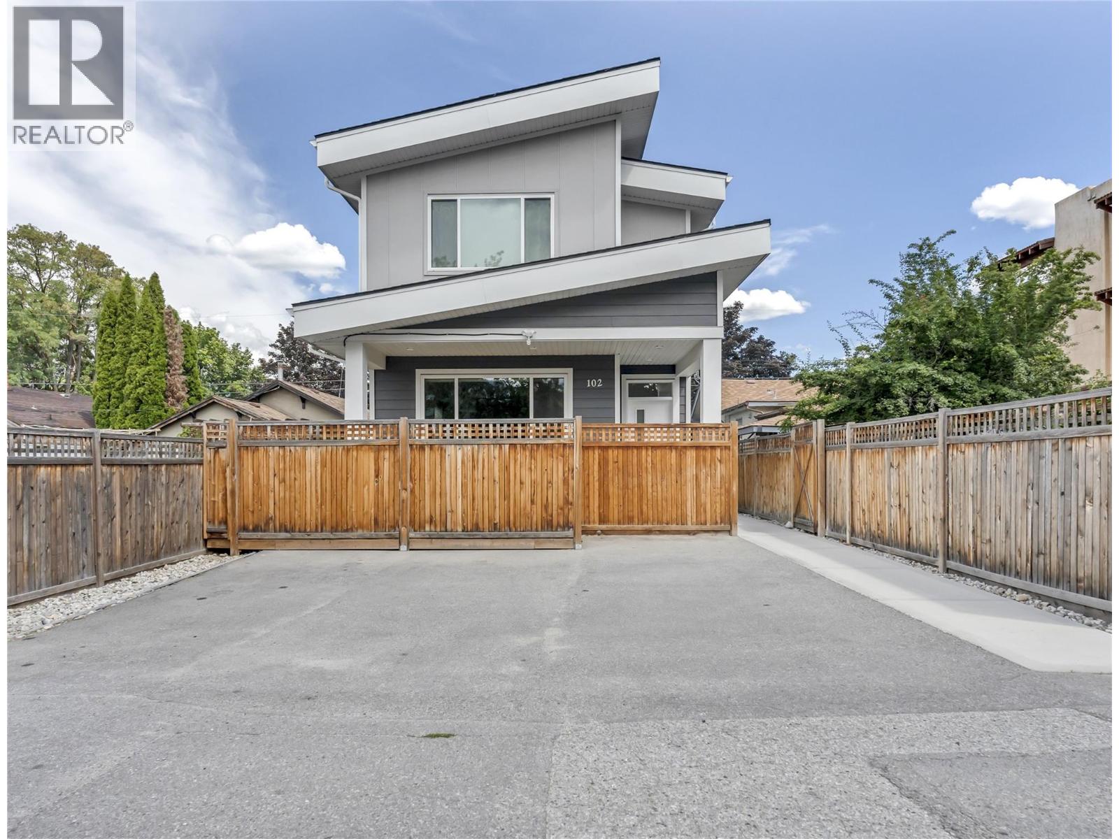 453 Maurice Street Unit 102, Penticton, BC V2A 5V8