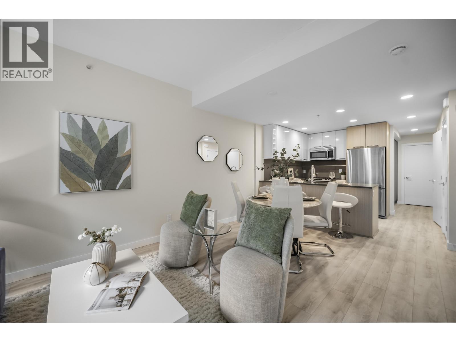 9350 University High Street Unit 207, Burnaby, BC V5A 0B6
