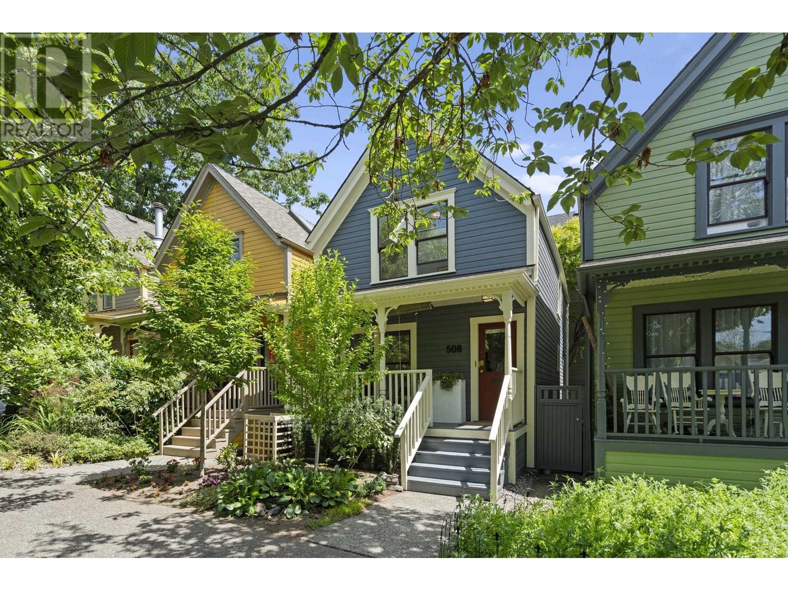 508 Hawks Ave, Vancouver, BC V6A 3H9