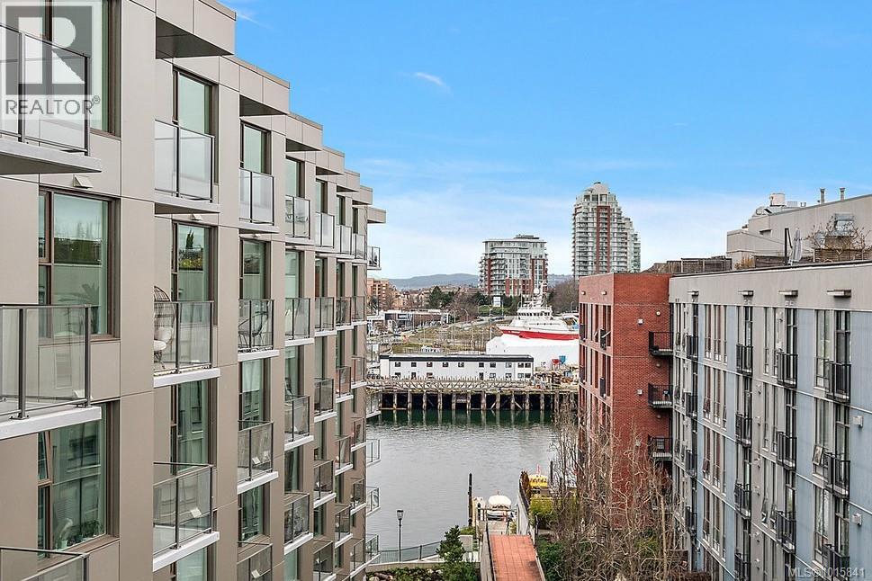 1628 Store St Unit 807 St, Victoria, BC V8W 3K3