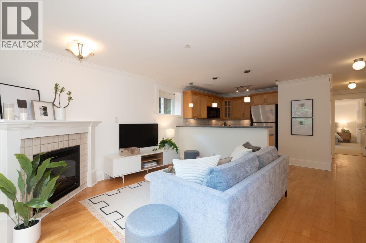 316 W 14th Ave, Vancouver, BC V5Y 1X4