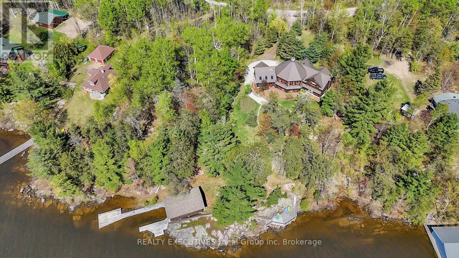 103 Hunters Bay Rd, Nipissing, ON P0H 1H0