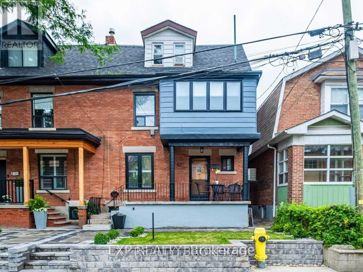 62 Aziel St, Toronto, ON M6P 2N9