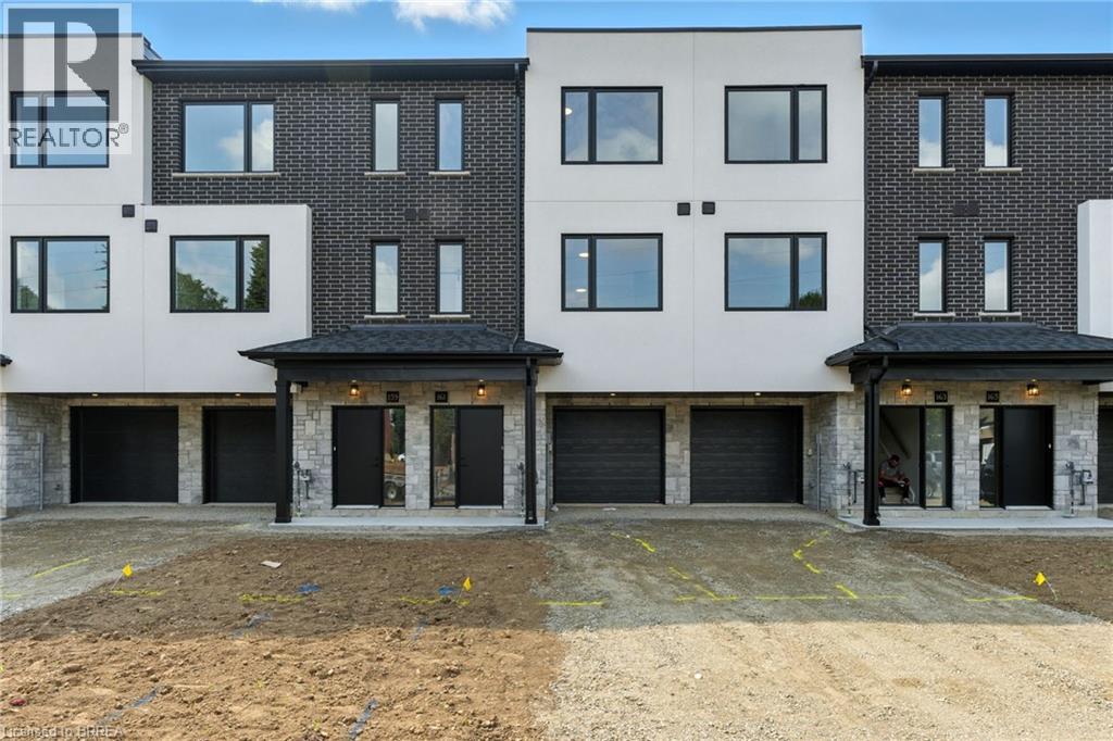 161 Fifth Avenue Unit 3, Brantford, ON N3S 1A3