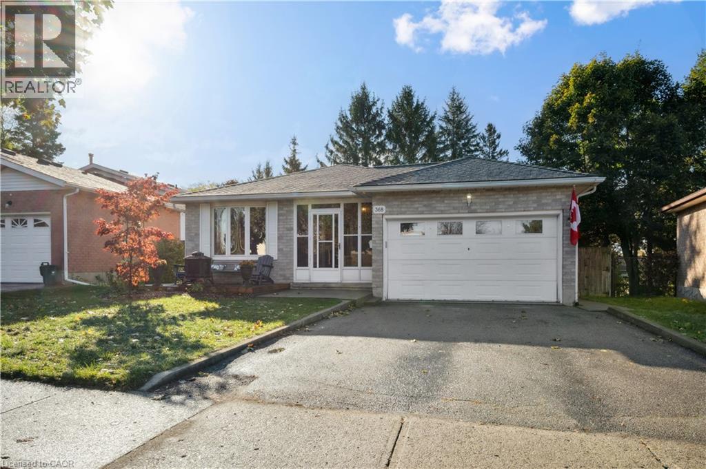 368 The Country Way, Kitchener, ON N2E 3E4