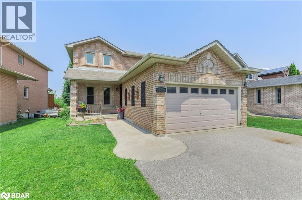 22 Bishop Dr, Barrie, ON L4N 6Y6