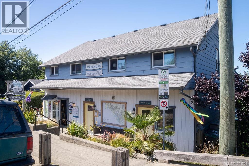 320 Main St, Tofino, BC V0R 2Z0
