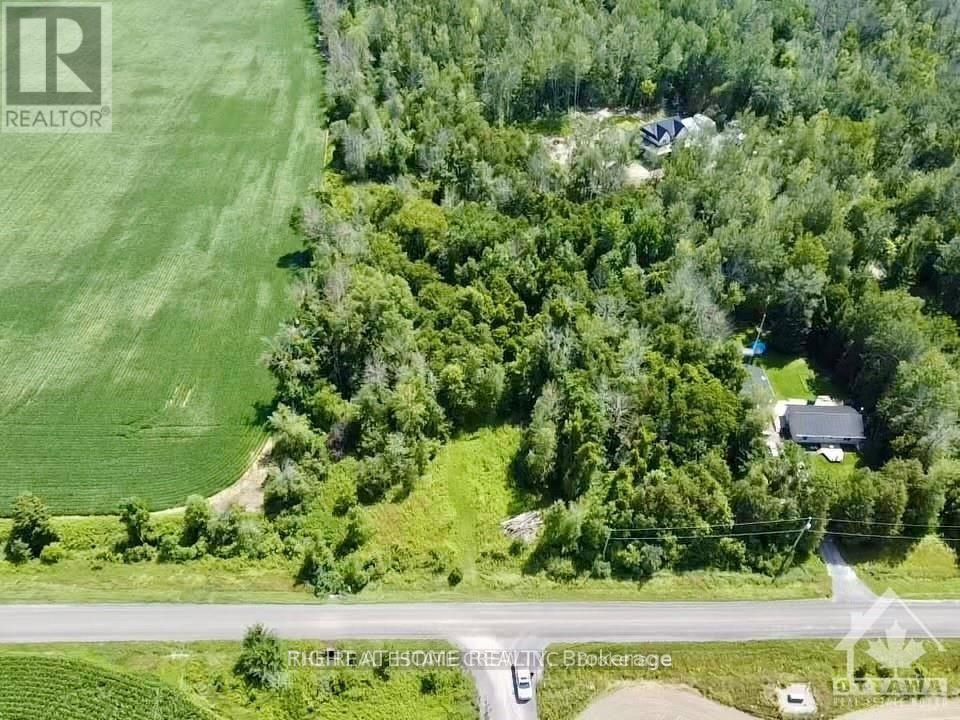 Lt4pt5 Concession 1-2 Road, North Stormont, ON K0C 1K0
