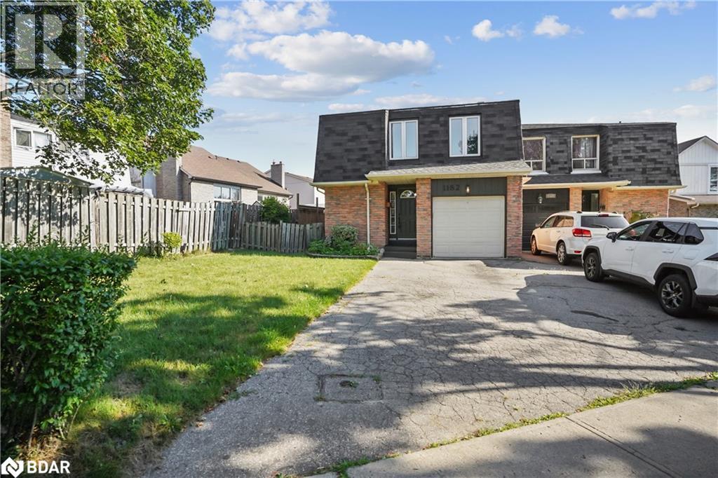 1182 Canborough Cres, Pickering, ON L1V 3K9