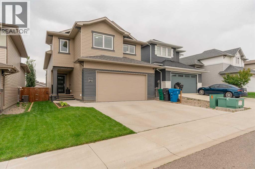 225 Lasalle Ter W, Lethbridge, AB T1J 5G9