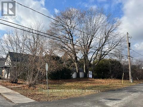 117 Oxford Street East St N, North Grenville, ON K0G 1J0