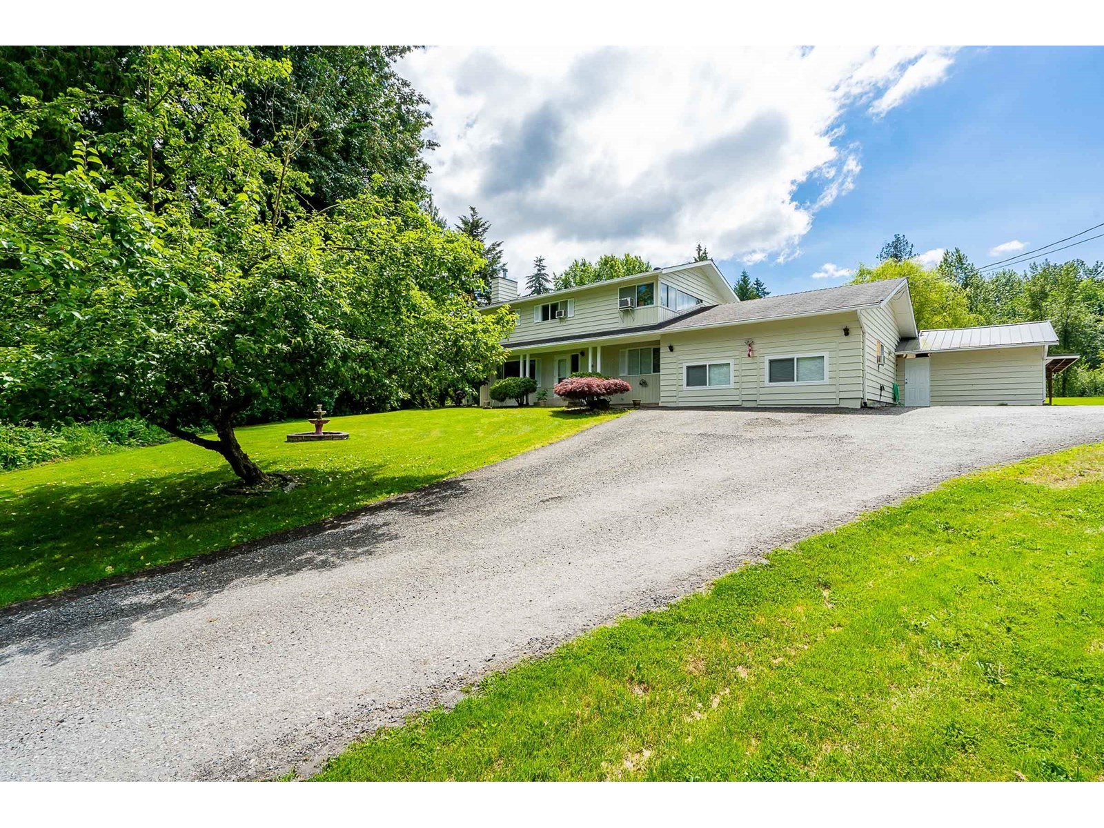6165 Nathan Pl, Abbotsford, BC V4X 2G4