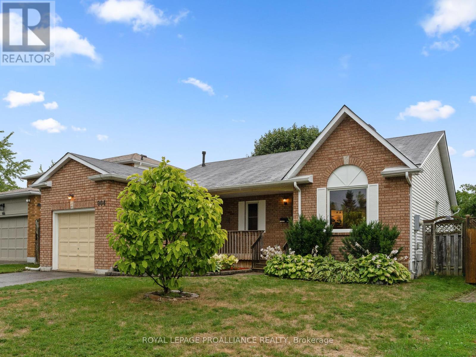 904 Chipping Park Blvd, Cobourg, ON K9A 5H2