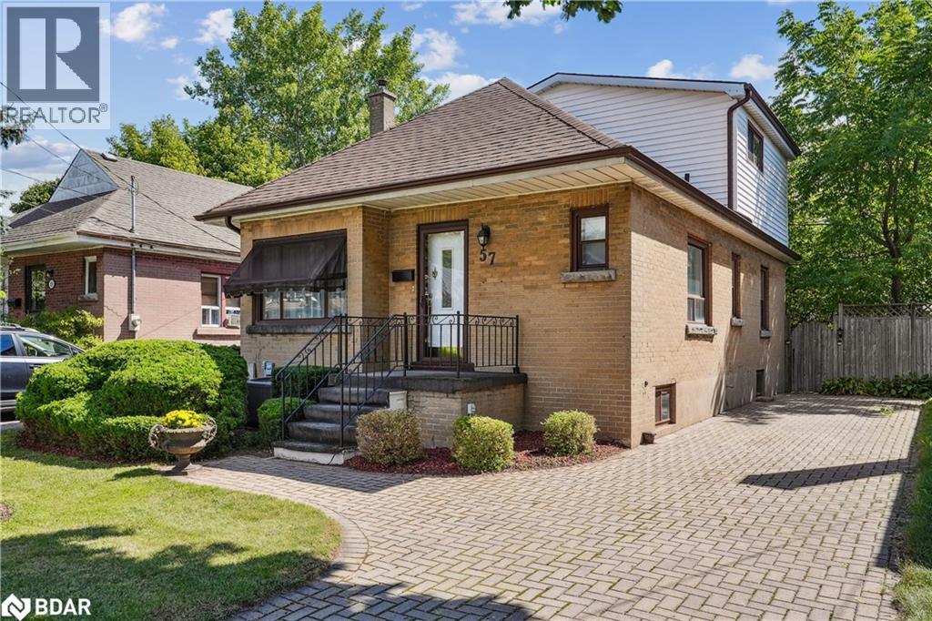 57 E 36th St, Hamilton, ON L8V 3Y8
