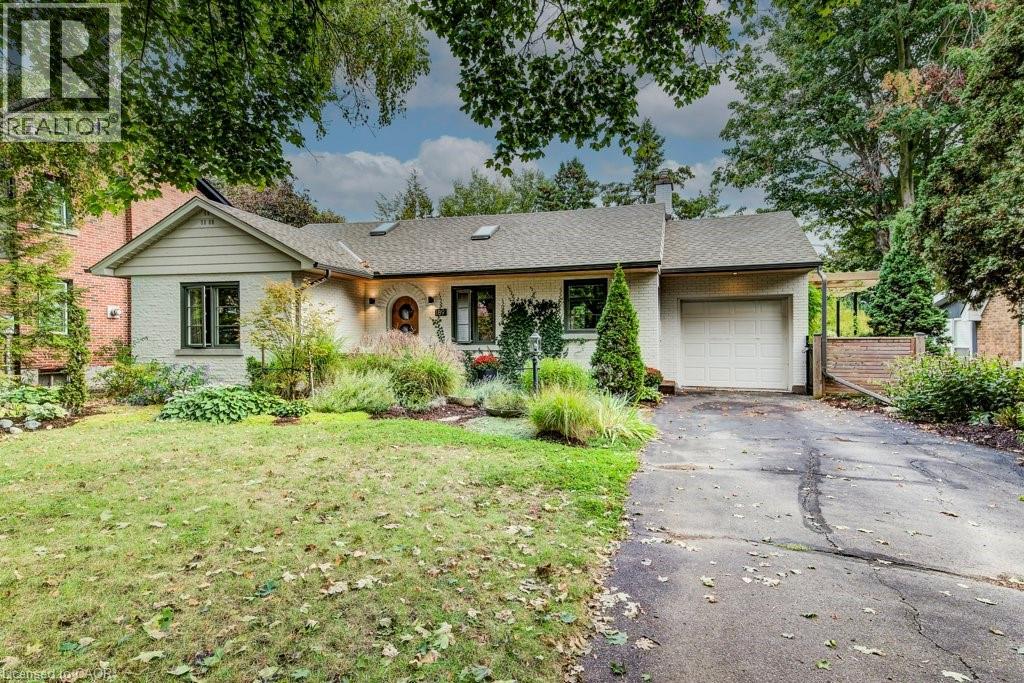 189 Forsyth Dr, Waterloo, ON N2L 1A1