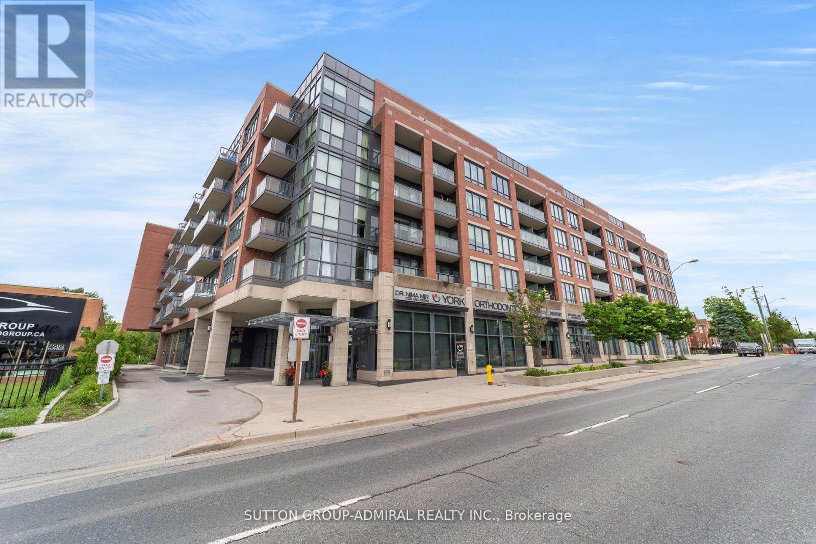 514 7608 Yonge St, Vaughan, ON L4J 1V9