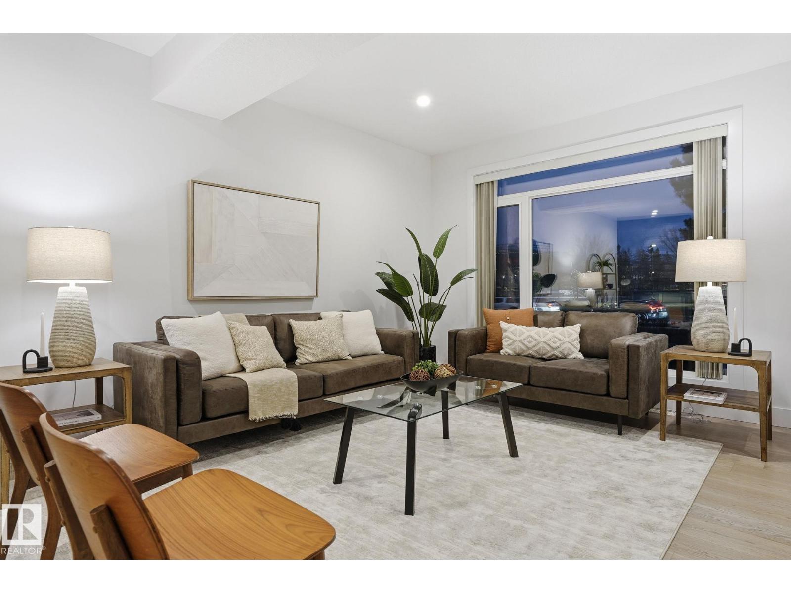 71 Av Nw Unit 11434, Edmonton, AB T6G 0A7