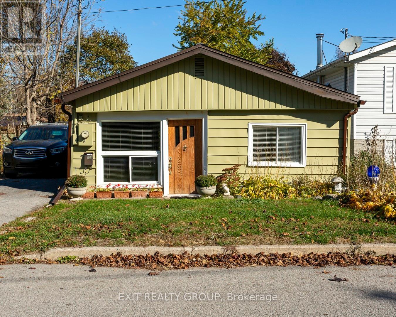 127 Leopold St, Quinte West, ON K8V 2K4