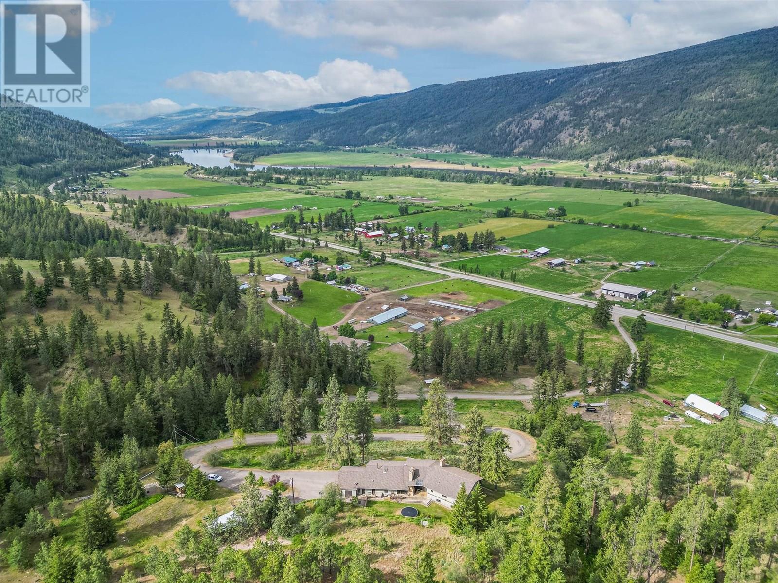 8548 Yellowhead Hwy, Kamloops, BC V0E 1Z2