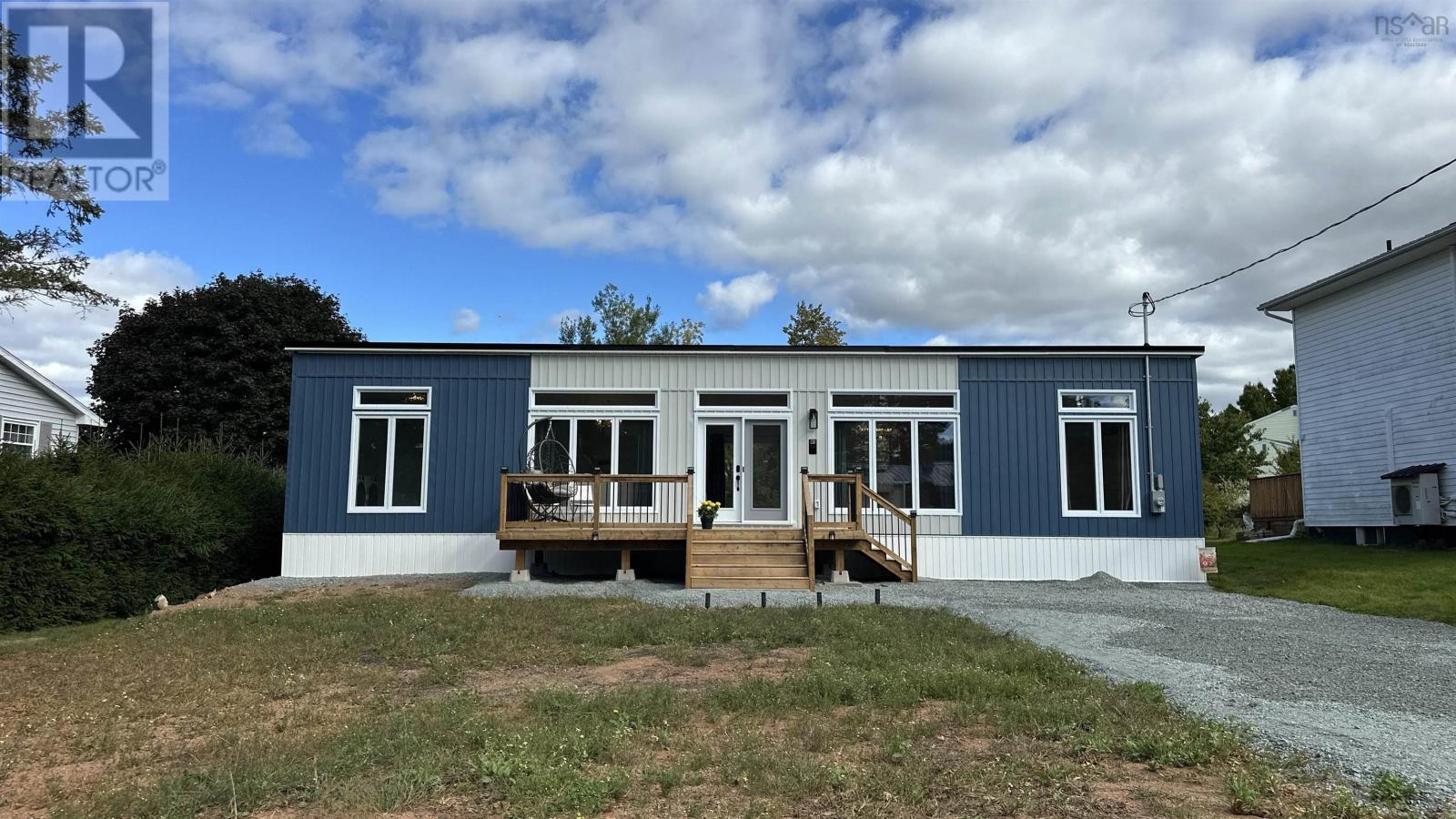 54 Brite Ave, Truro, NS B2N 5R6