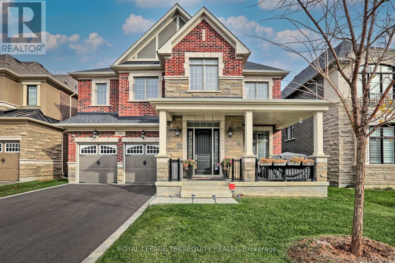 180 Klein Mills Rd, Vaughan Kleinburg, ON L4H 4W4