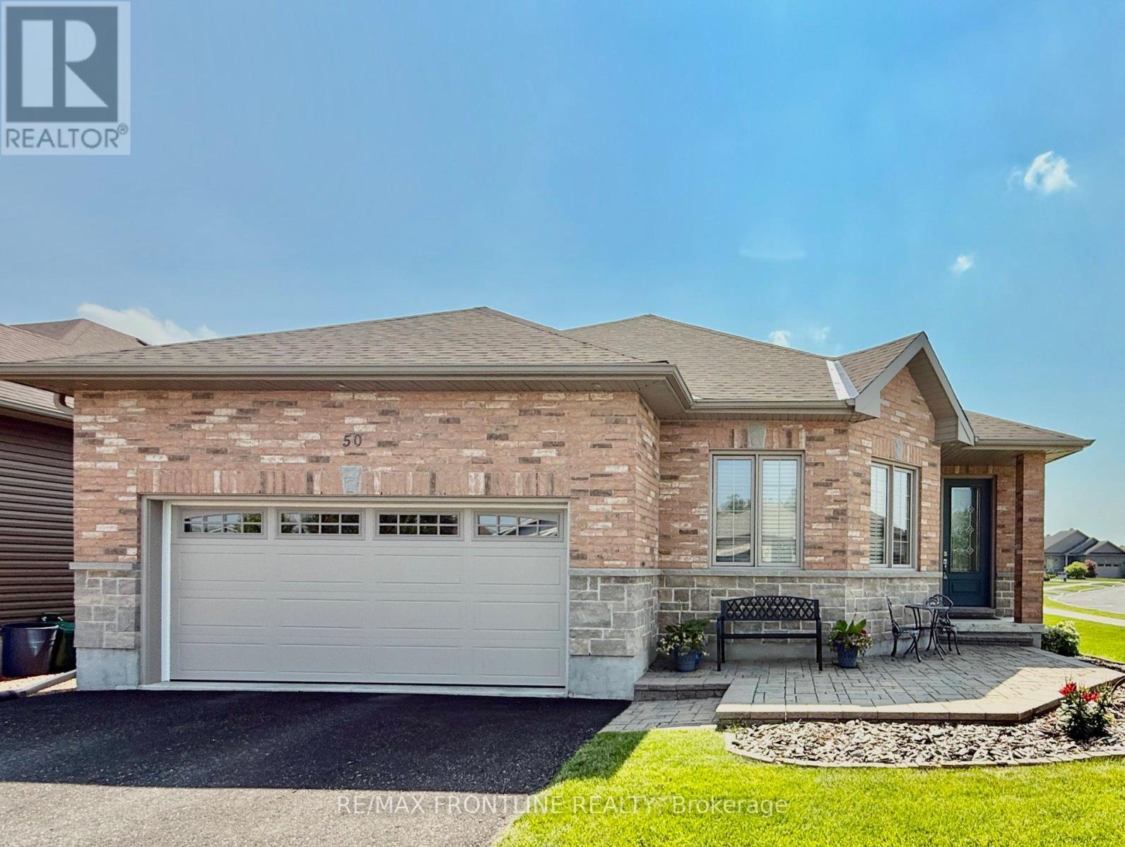50 Perthmore St, Perth, ON K7H 3P6