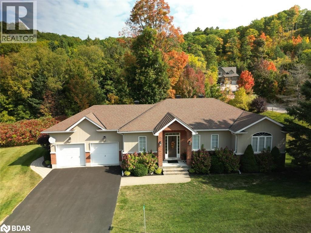 32 Valleycrest Dr, Oro-Medonte, ON L0L 2L0