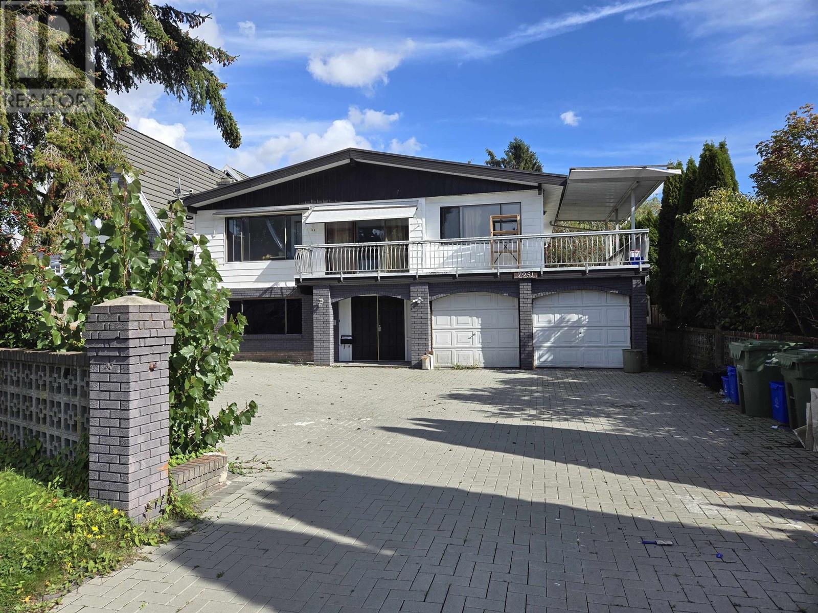 7951 Thormanby Cres, Richmond, BC V7C 4G4