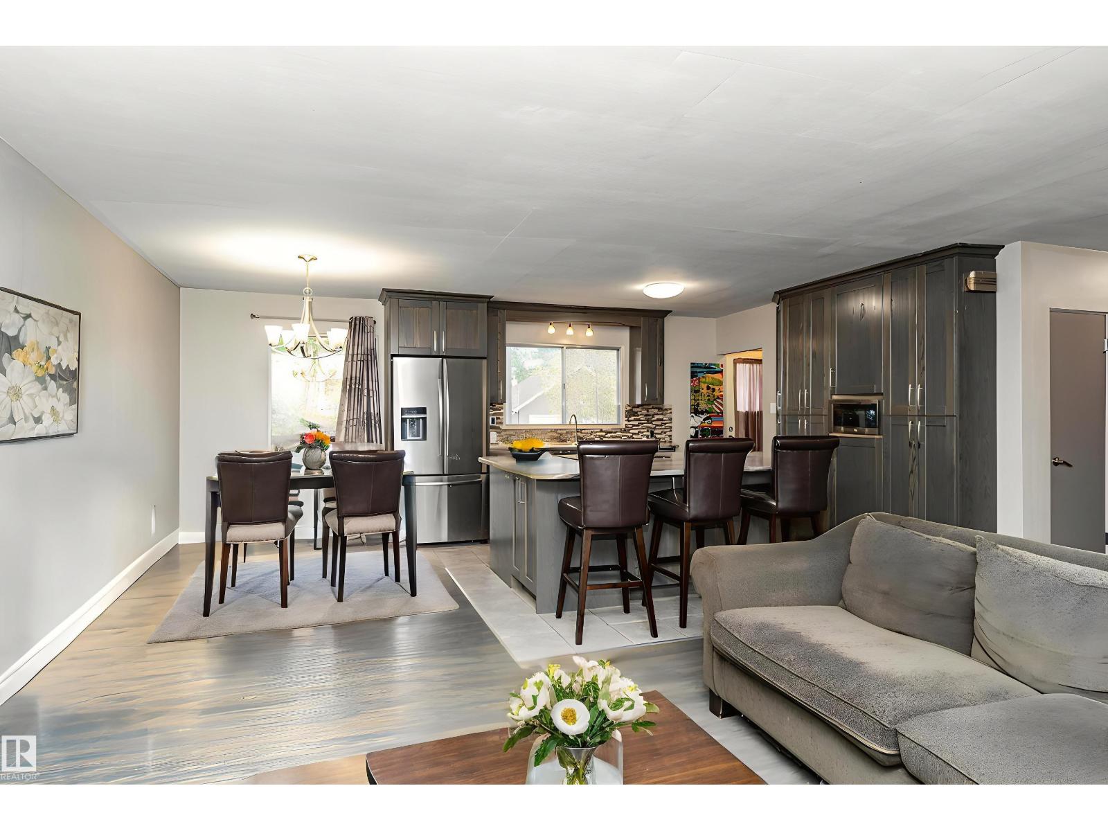 149 St Nw Unit 10619, Edmonton, AB T5P 1L9