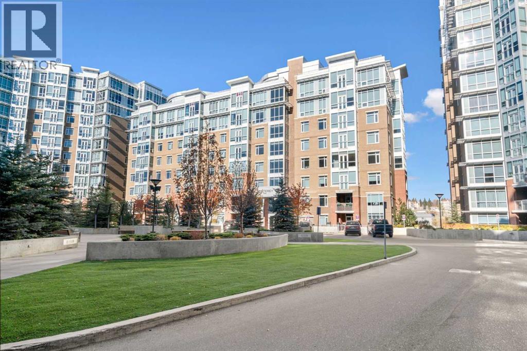 24 Varsity Estates Circle Nw Unit 402, Calgary, AB T3A 2X8