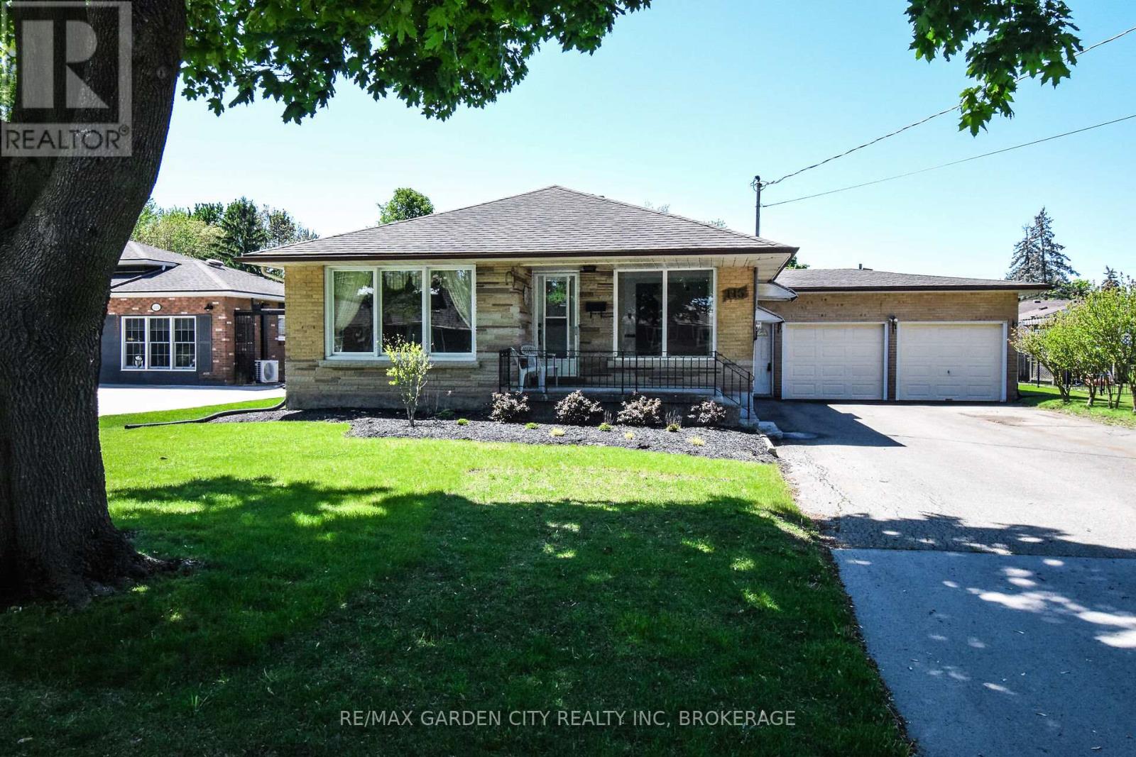 115 Larraine St, Welland, ON L3C 5K2