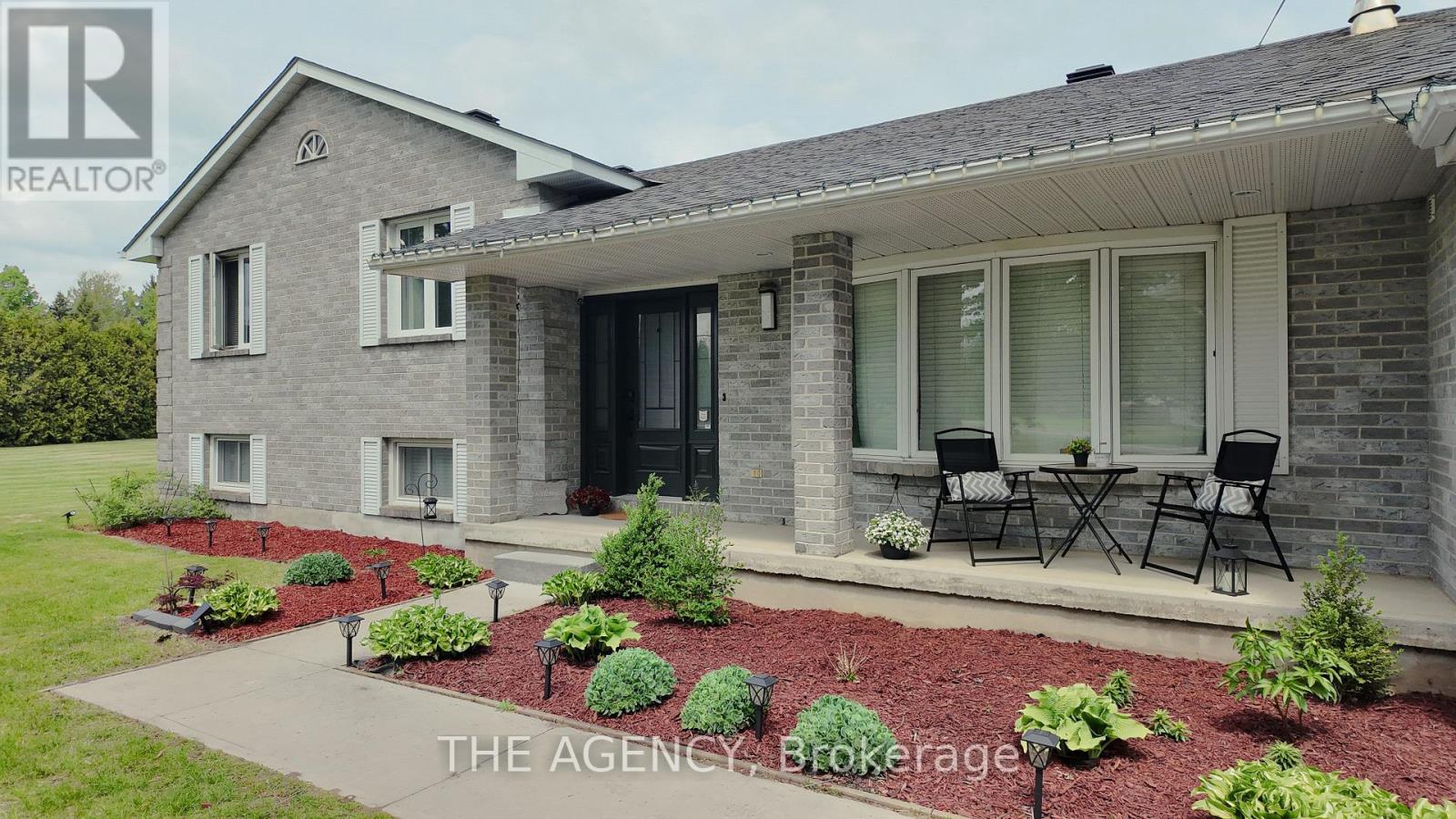 3501 Blue Church Rd, Augusta, ON K0E 1T0