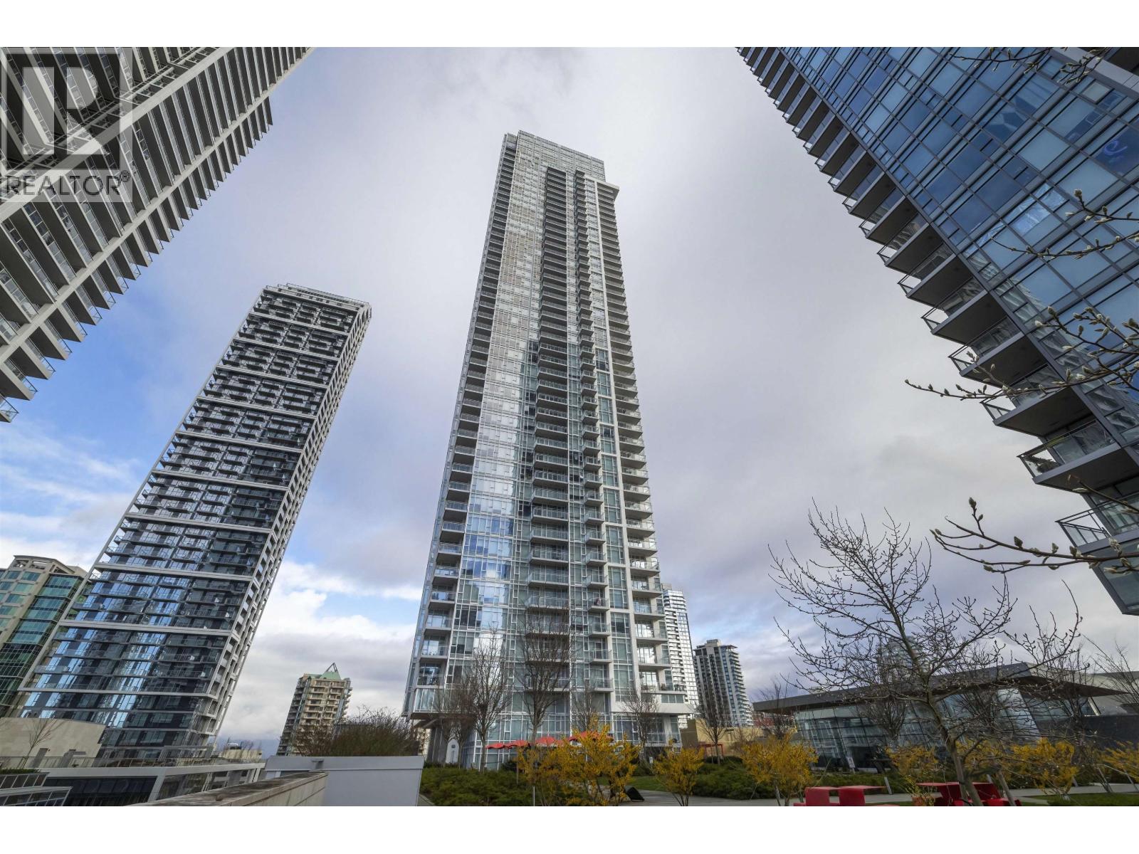 4670 Assembly Way Unit 4001, Burnaby, BC V5H 0H3