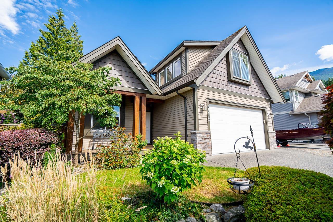 8512 Bradshaw Placeeastern Hillsides, Chilliwack, BC V4Z 0A7