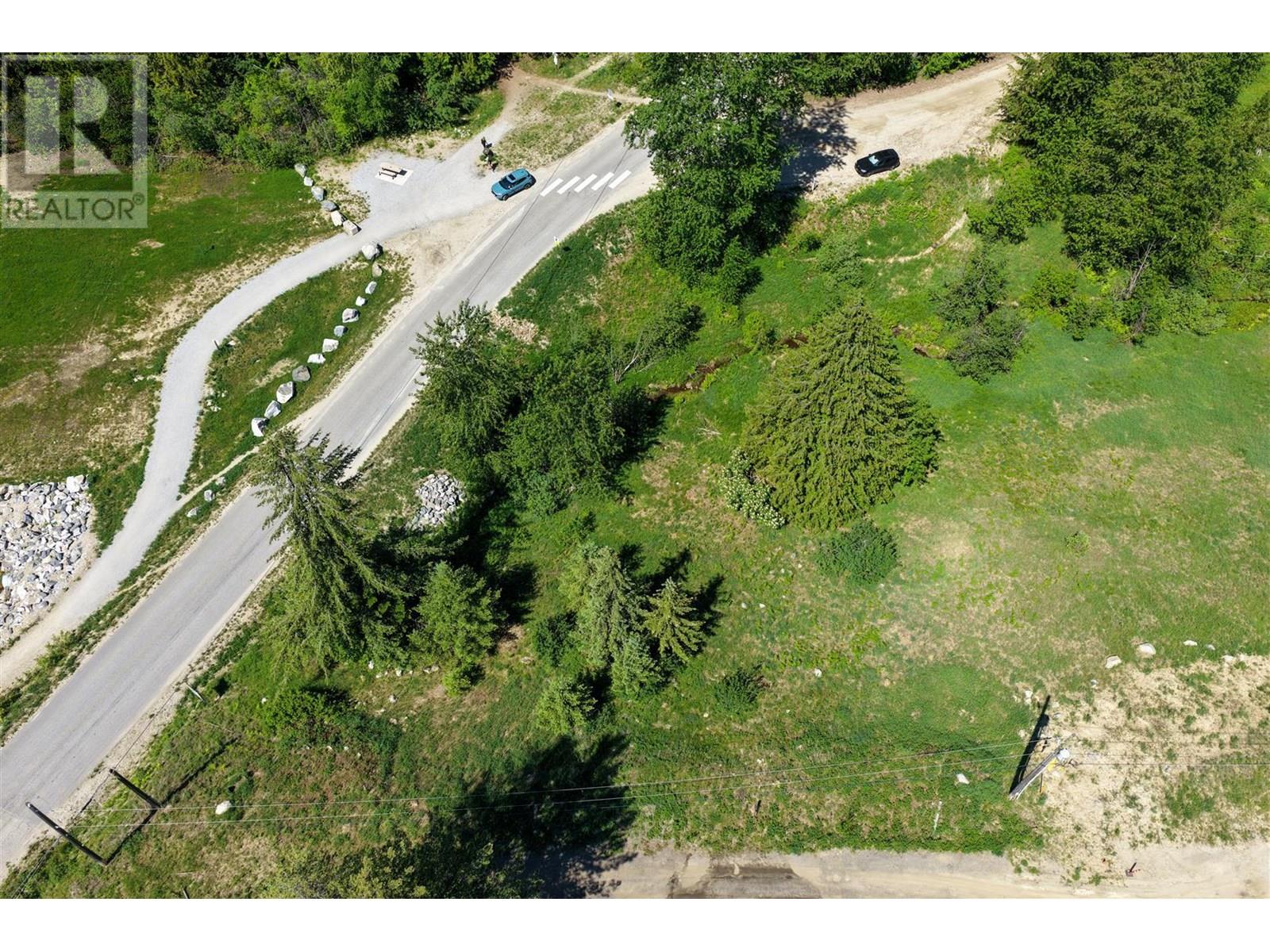 3923 Old Red Mountain Rd, Rossland, BC V0G 1Y0