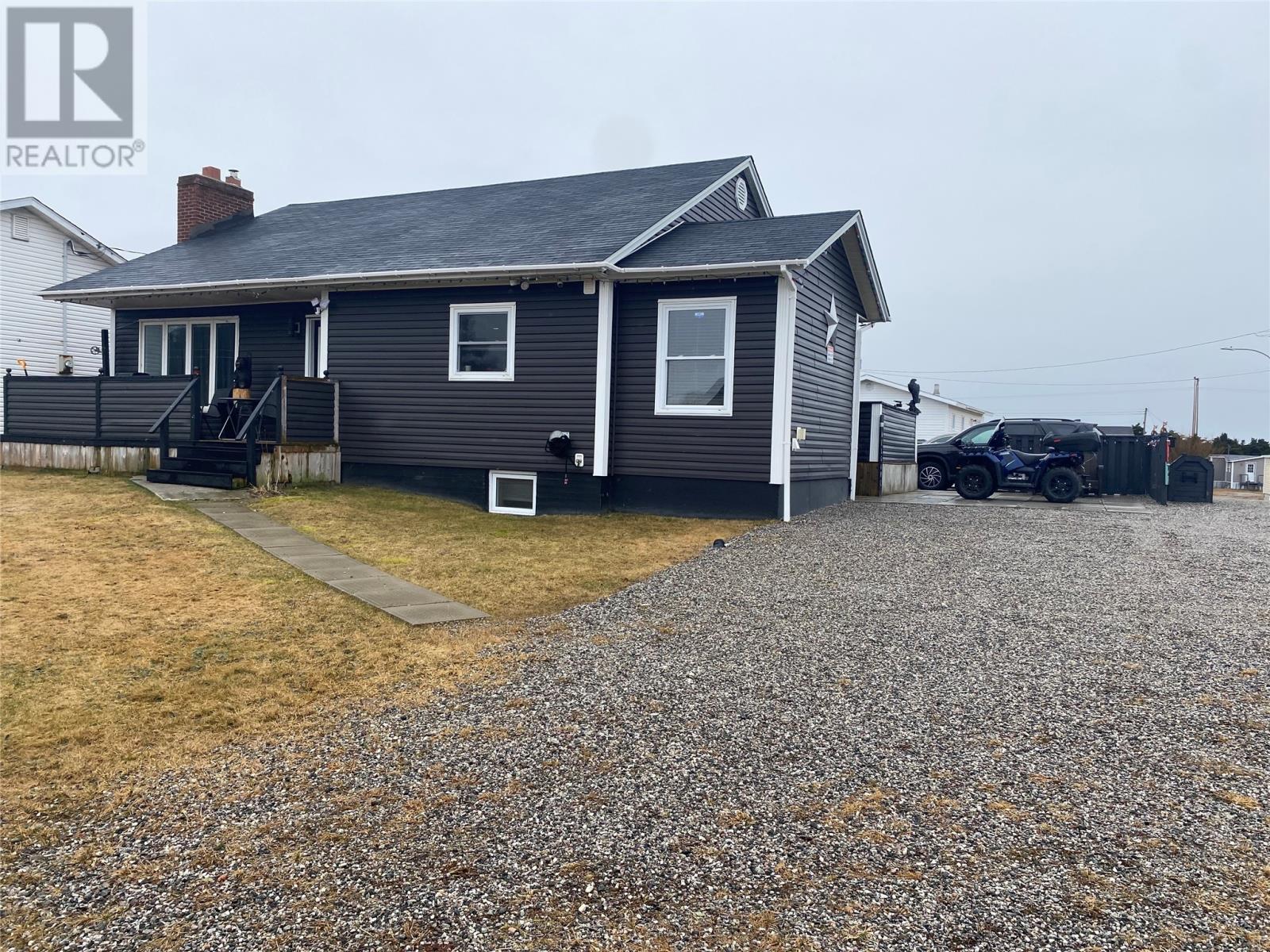 1 Crescent St, Stephenville Crossing, NL A0N 2C0