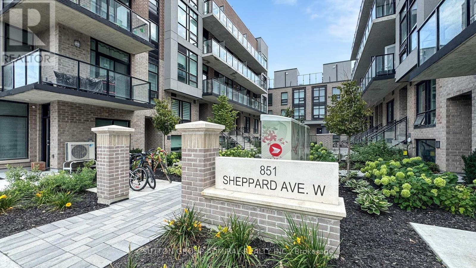 851 Sheppard Ave W, Toronto Bathurst Manor, ON M3H 0G2