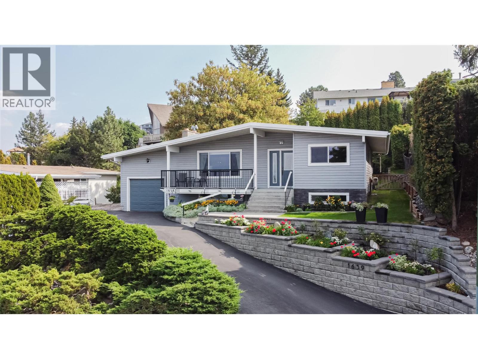 1659 Springhaven Pl, Kamloops, BC V2E 1C7