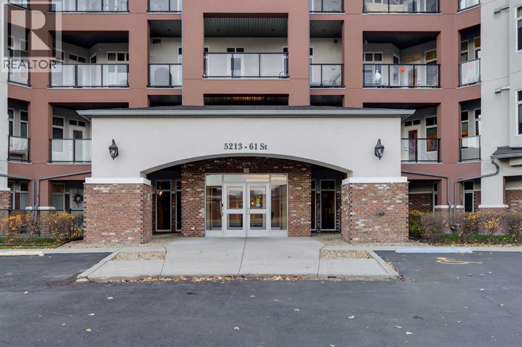 5213 61 Street Unit 211, Red Deer, AB T4N 6N5