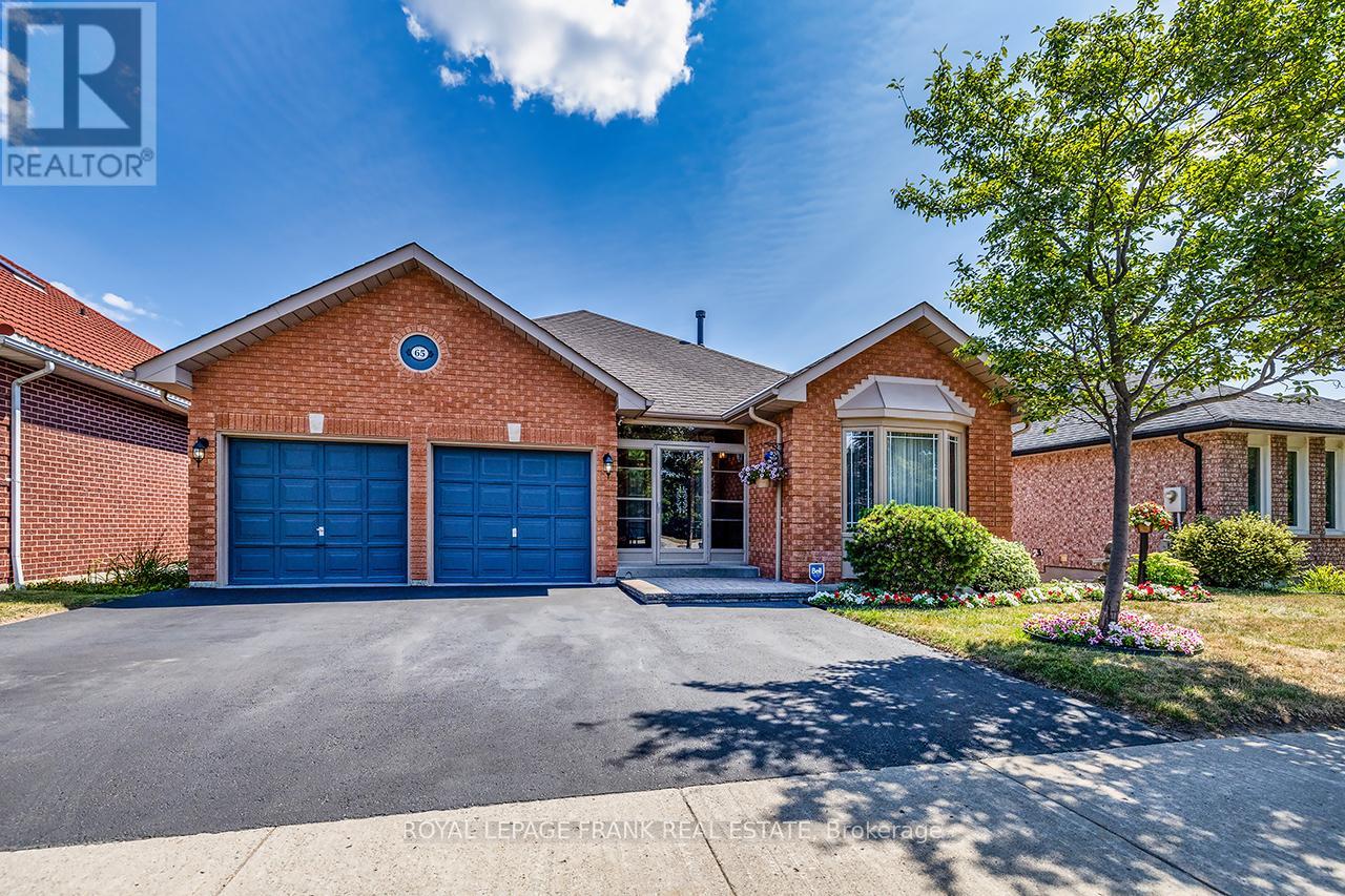 65 Garden St, Whitby, ON L1N 9E7