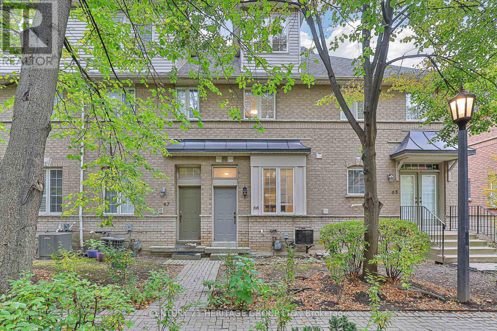 66 23 Observatory Ln, Richmond Hill, ON L4C 0M7