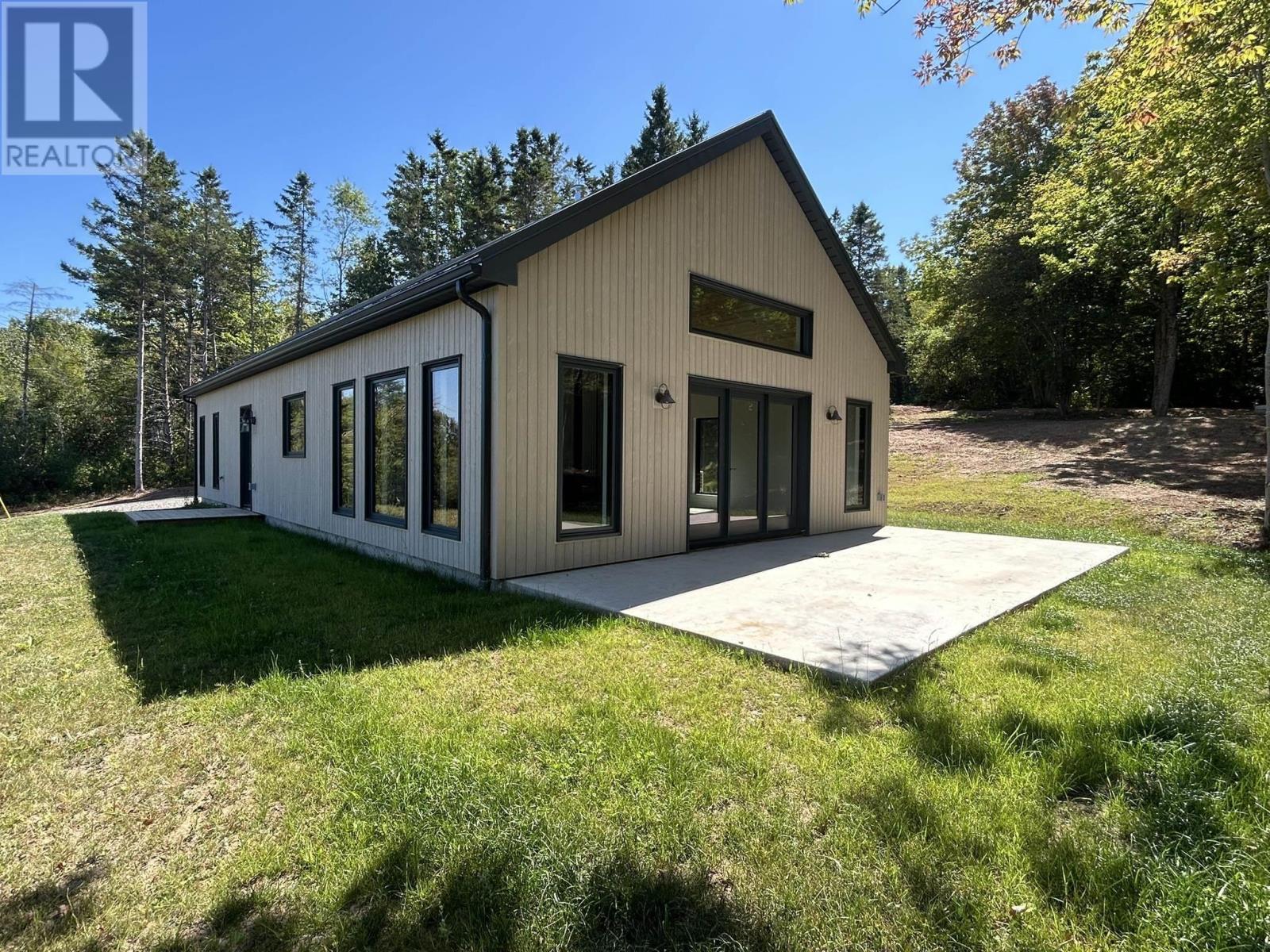 800 Bluff Rd, Lockhartville, NS B0P 1H0