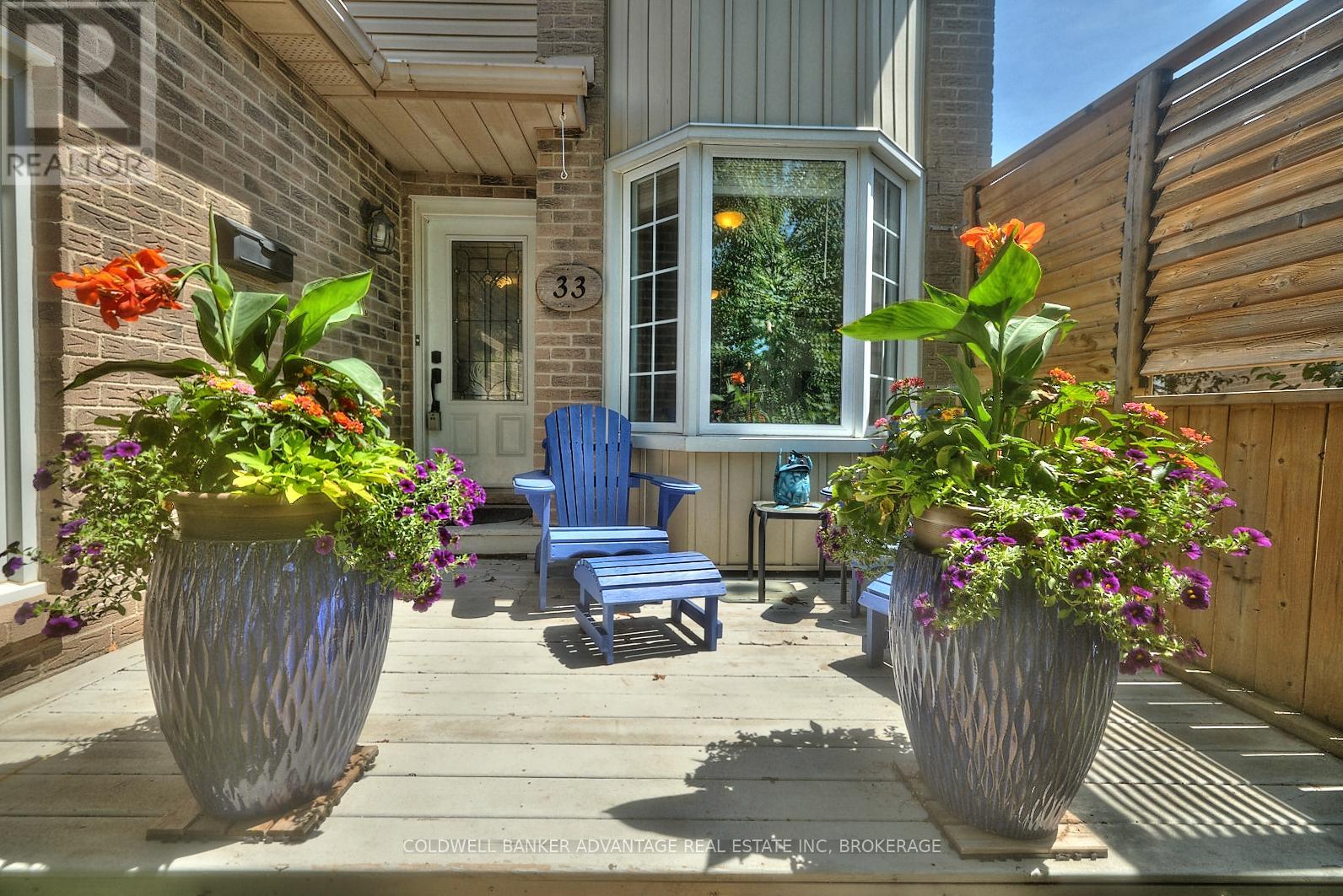 33 Naples Ct, Thorold, ON L2V 4S7