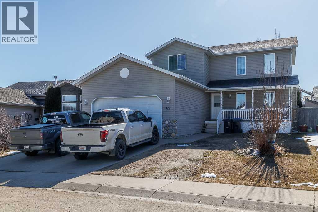 65 Fern Glade Cres, Sylvan Lake, AB T4S 1Z5